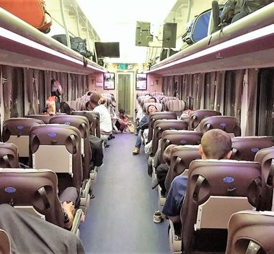 TÀU HỎA 5 SAO PHỤC VỤ KHÁCH ĐI TP HCM – NHA TRANG